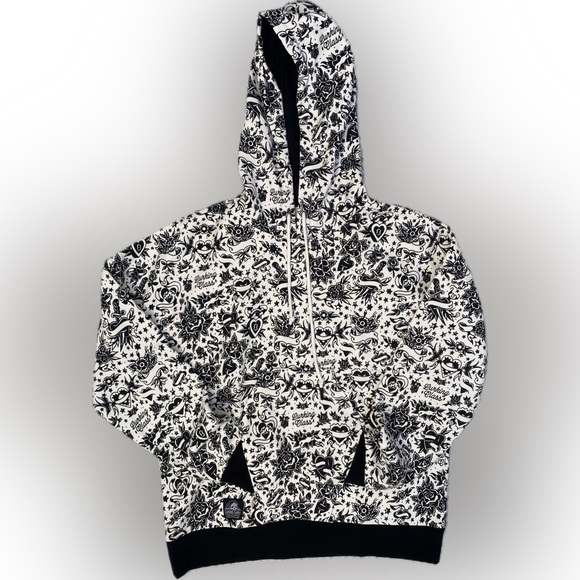 2 piece Lurking Class Tattoo Print Sweatshorts and Sweatshirt - Picture 3 of 10